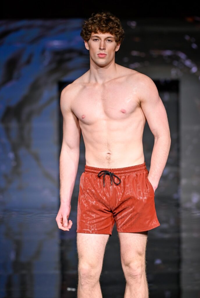 image - 24Fashion TV - fashion and runway Magazine and Television