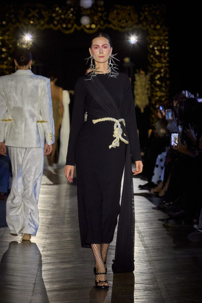 _7O70249_HD - 24Fashion TV - fashion and runway Magazine and Television